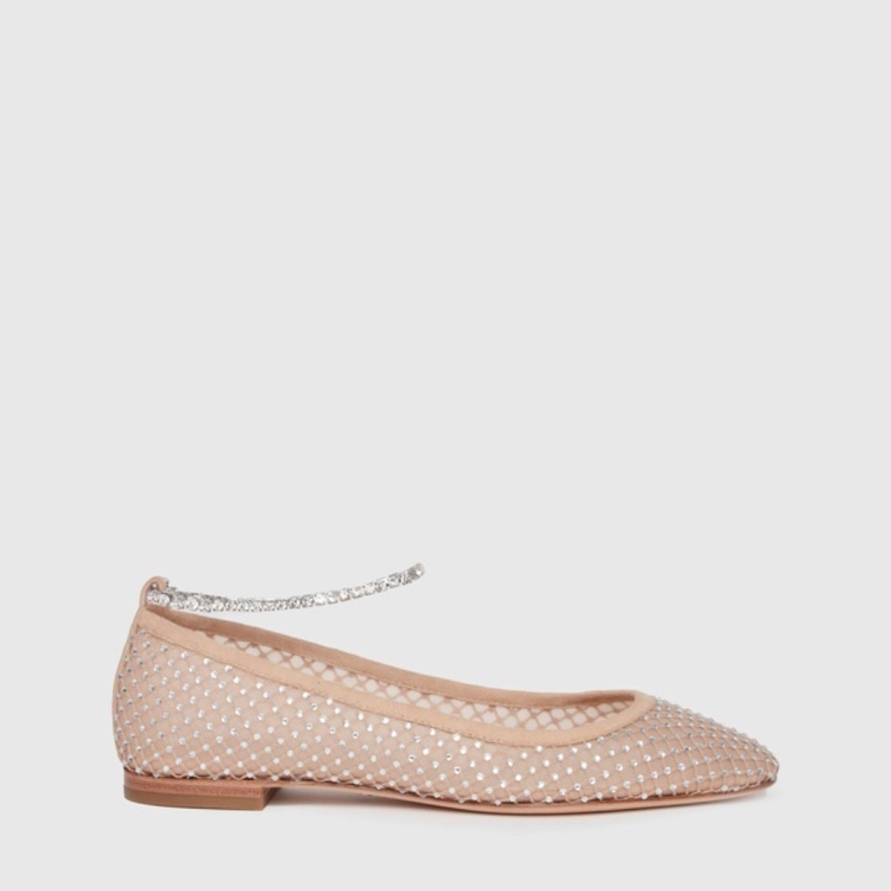 Paige Janine Flat